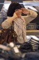STARZLIFE PICS: Selma Blair, Jerry OConnell, Rebecca Romijn, Debra Messing @ Gap