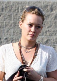 STARZLIFE PICS: Hilary Duff Doffs Face Paint