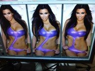 Kim Kardashian: Kim Kardashian: Photoshop Free