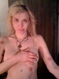 Courtney Love: FOR THE COURTNEY LOVE OF GOD!
