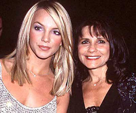 britney-mom.jpg