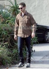 010808_sl_labeouf19_001.JPG