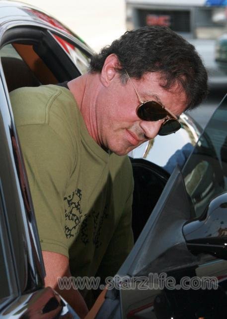 042308_sl_stallone07.JPG