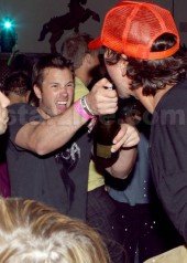 EXCLUSIVE!!! Doug Reinhardt's Single Celebration - StarzLife