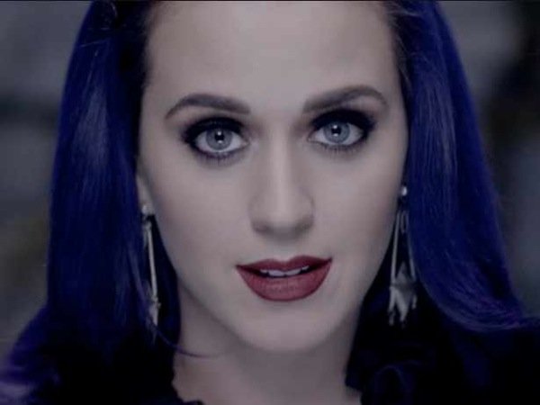 Katy Perry Releases Video For 'Wide Awake' - StarzLife